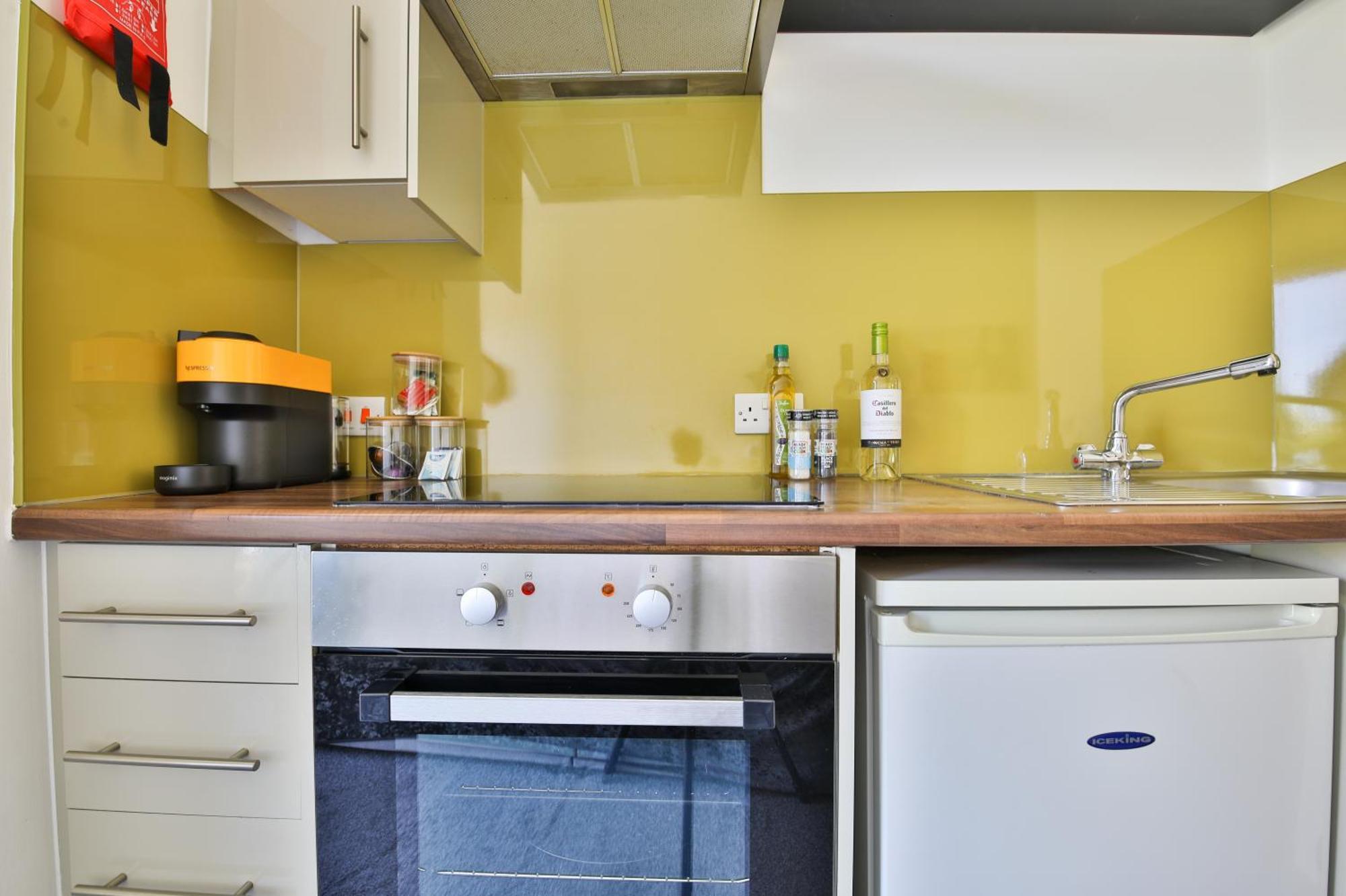 Princess Lofts City Centre Studios With Nespresso Coffee Machines & New Fast Wifi By Stayright Swansea Exterior photo