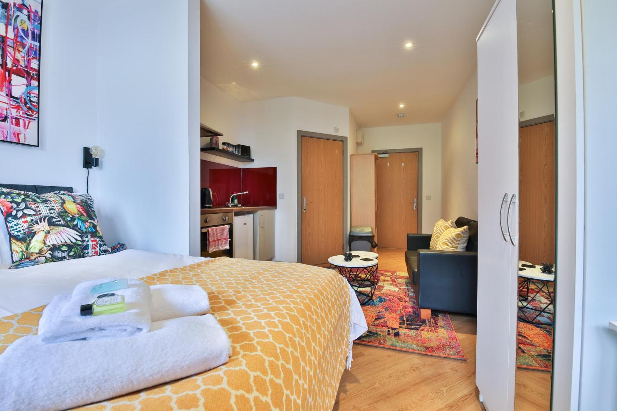 Princess Lofts City Centre Studios With Nespresso Coffee Machines & New Fast Wifi By Stayright Swansea Exterior photo